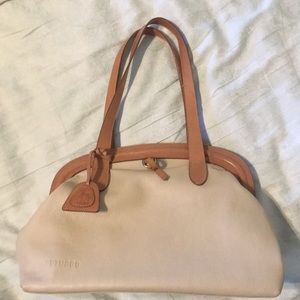 Petusco leather handbag